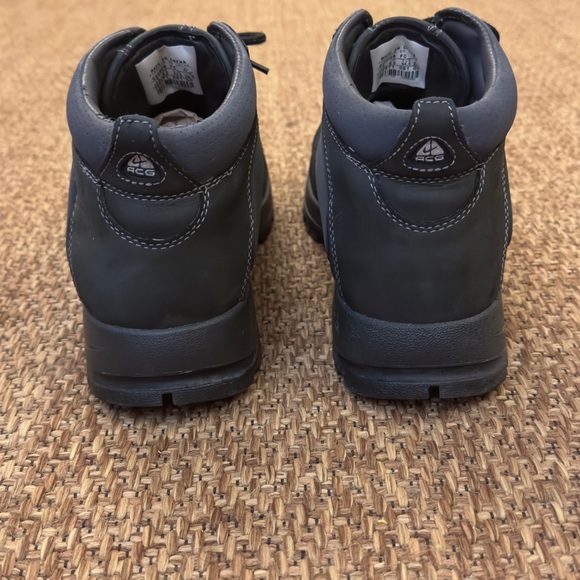 Vintage Nike ACG Boots - Picture 7 of 15
